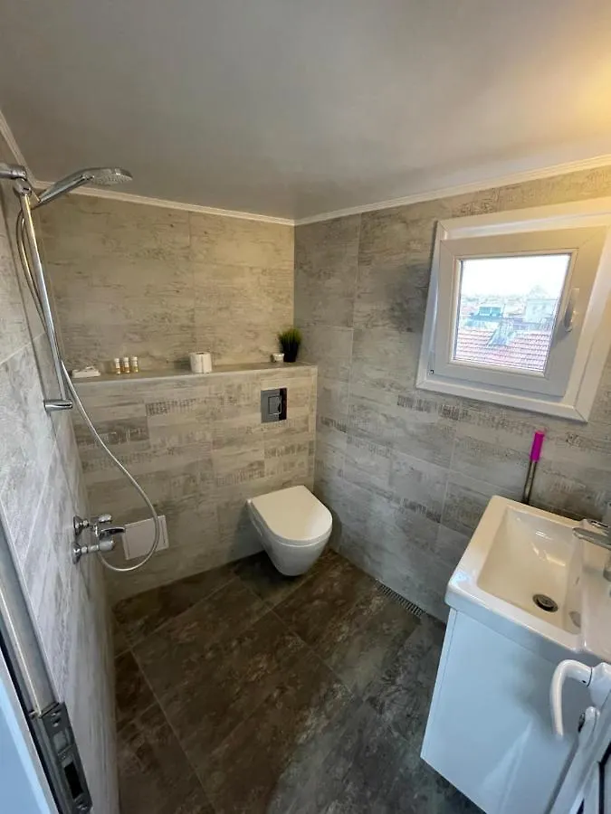 Studio Flat In The Heart Of Burgas Apartamento